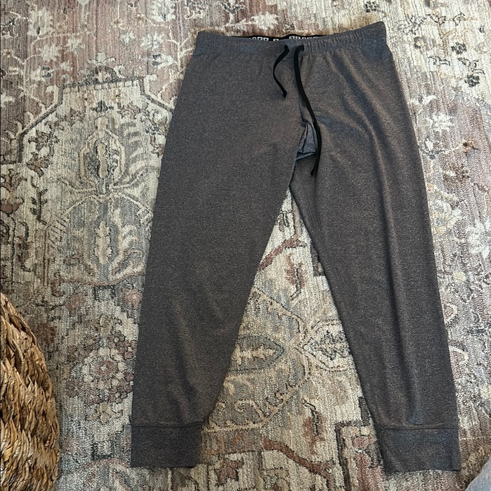 VS Ultimate Silky Jogger